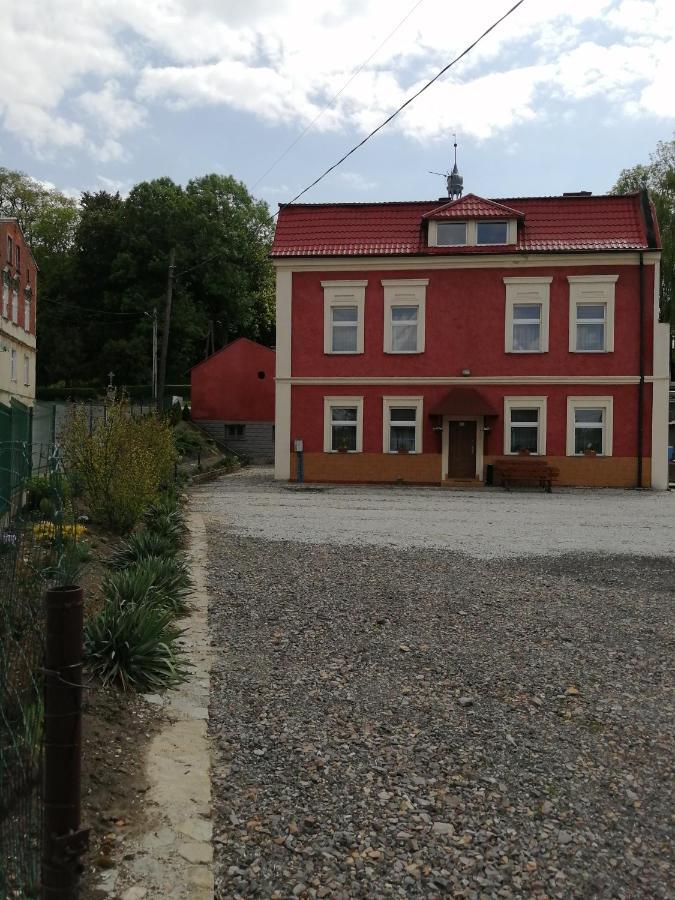 Gosciniec W Starym Mlynie Hotell Biala Prudnicka Exteriör bild