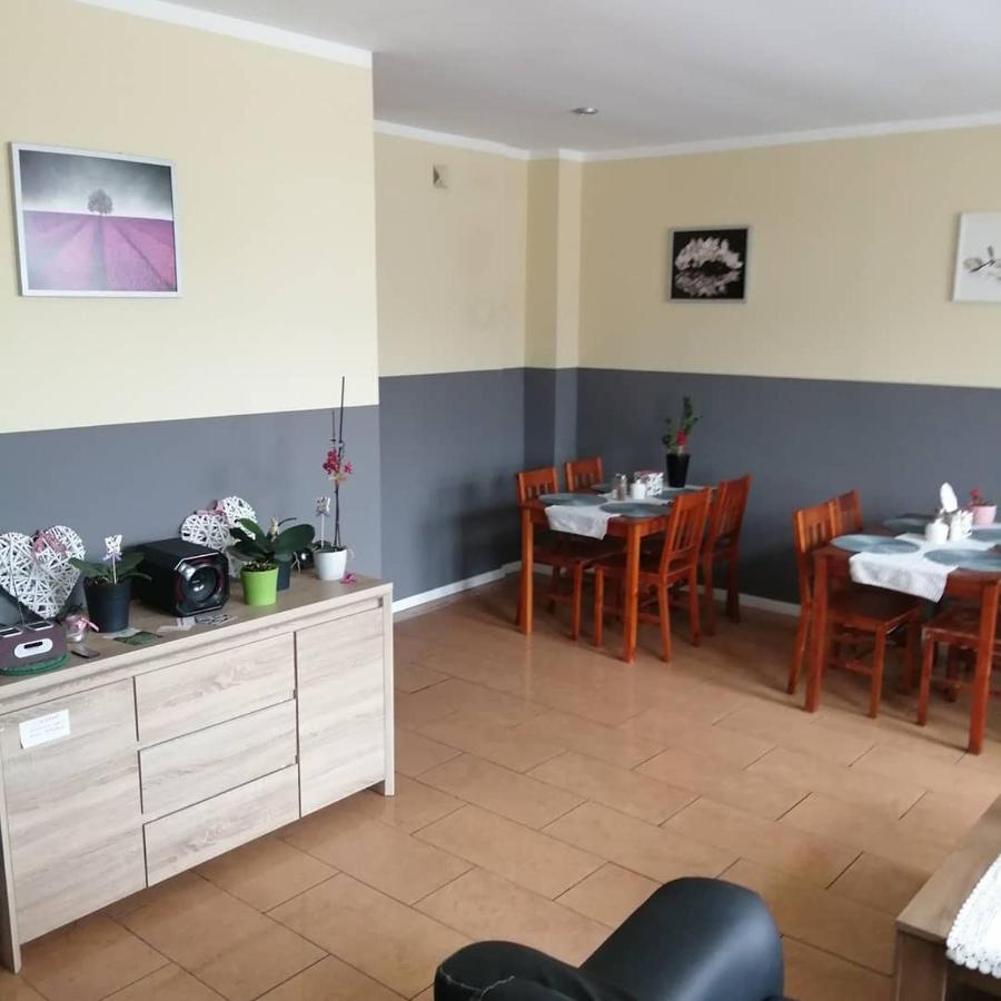 Gosciniec W Starym Mlynie Hotell Biala Prudnicka Exteriör bild