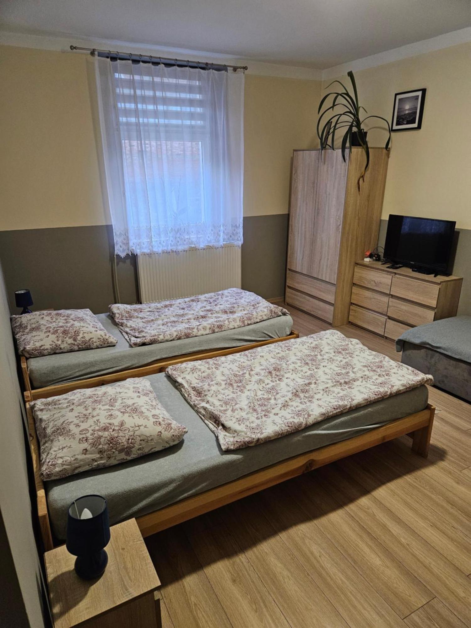 Gosciniec W Starym Mlynie Hotell Biala Prudnicka Exteriör bild